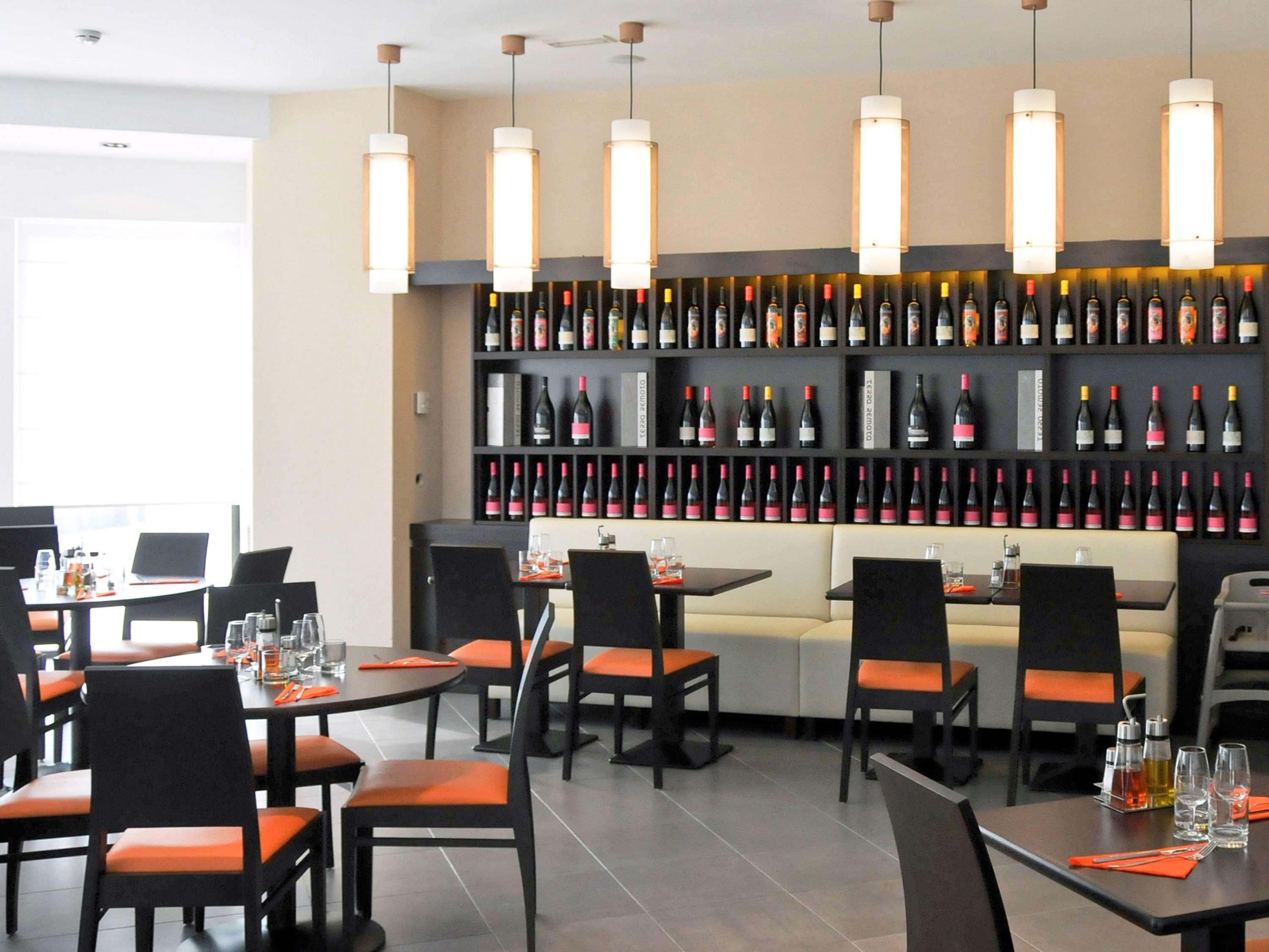 Ibis Girona Hotel Exterior foto