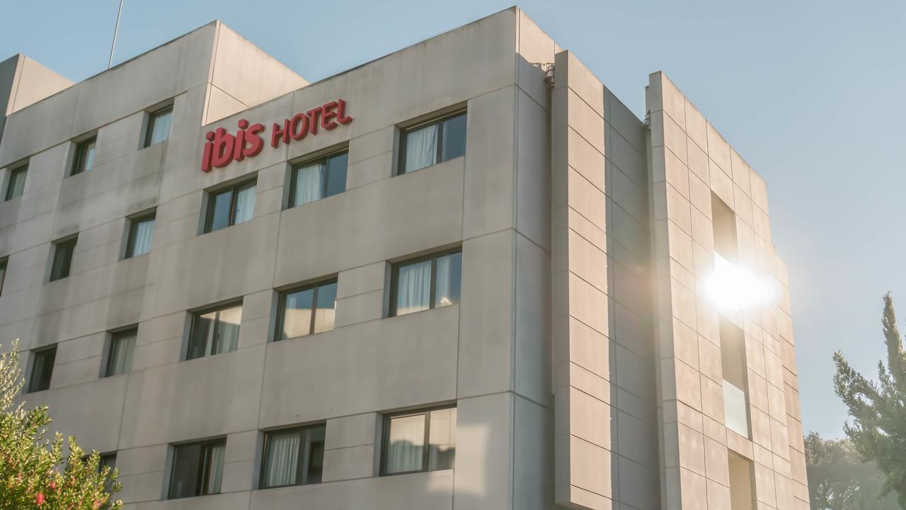 Ibis Girona Hotel Exterior foto